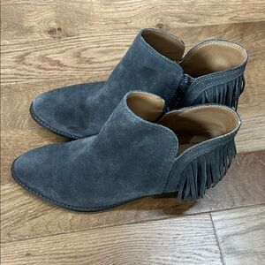 Lucky Brand Gray Suede Fringe Ankle Booties